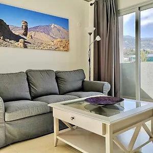 amplio-apartamento-de-tres-dormitorios-con-vistas-al.in-canary-islands.com/
